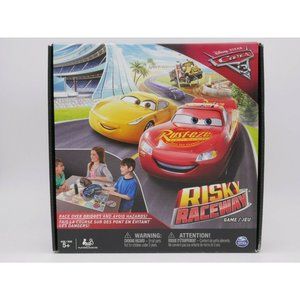 Spin Master Games - Cars 3 - Risky Raceway - Board Game